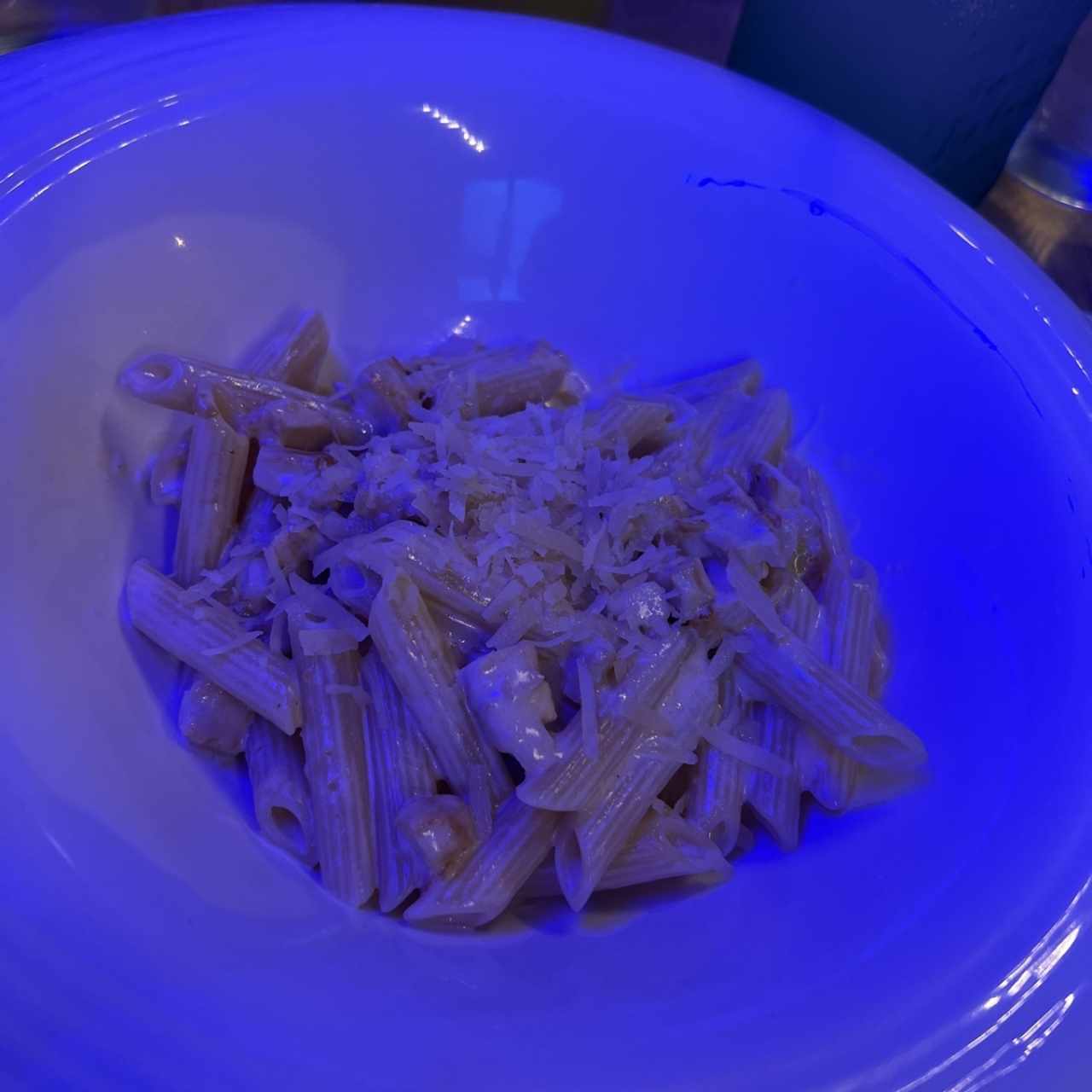 Pasta Tradizionale - Penne Alfredo