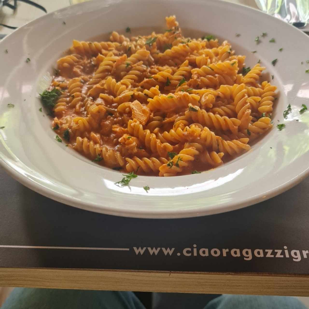 Pasta Tradizionale - Fusilli Al Salmone