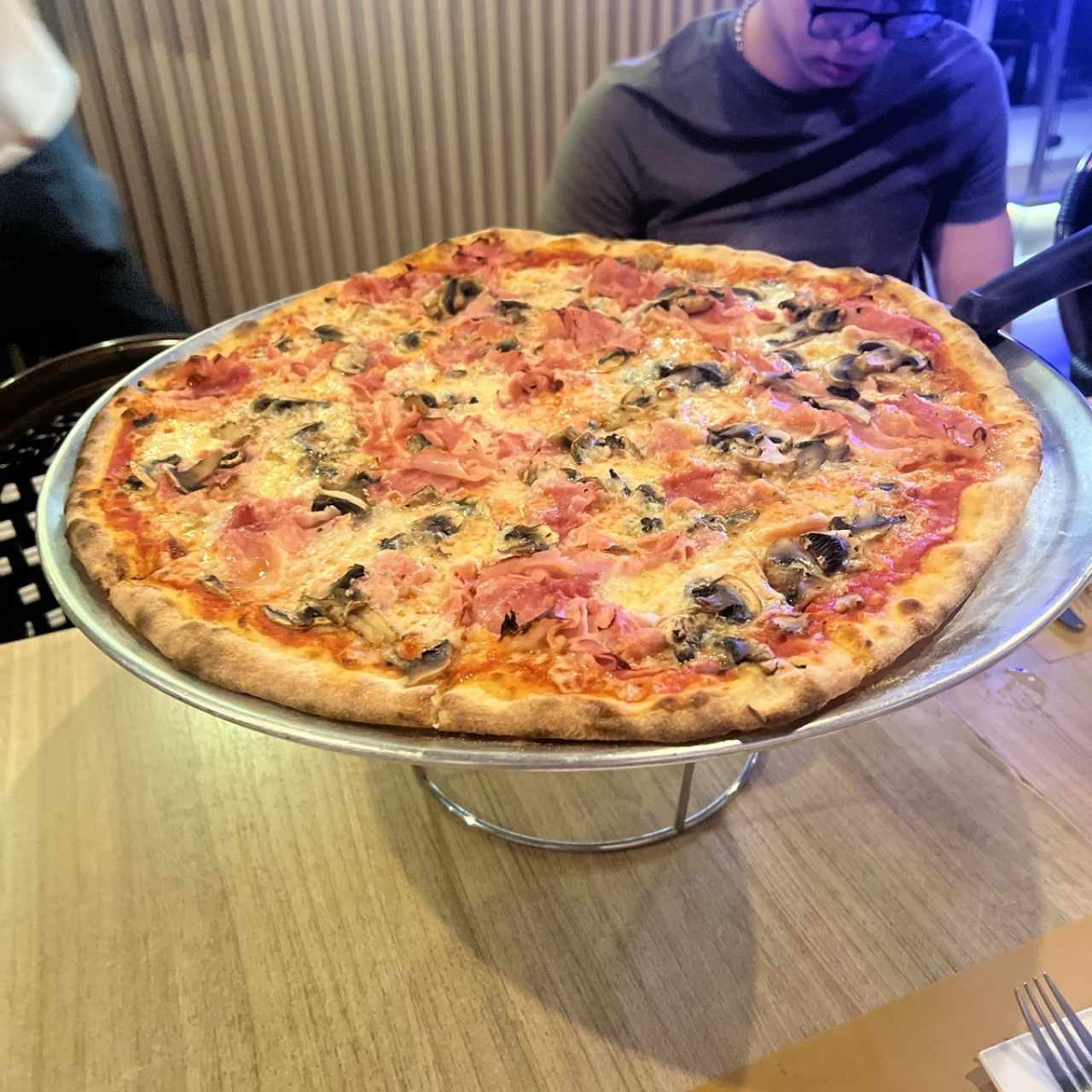Pizza - Prosciutto E Funghi