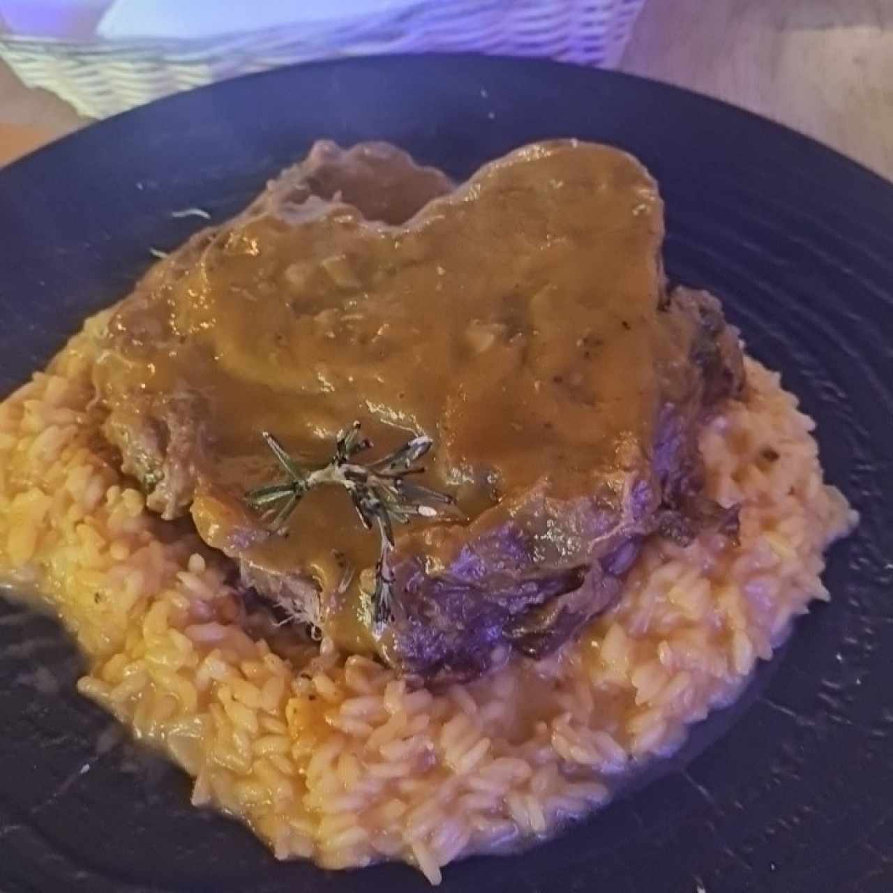 Risotto alla Milanese Con Ossobuco