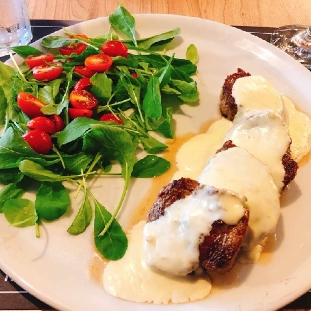 Tagliata di filetto al gorgonzola