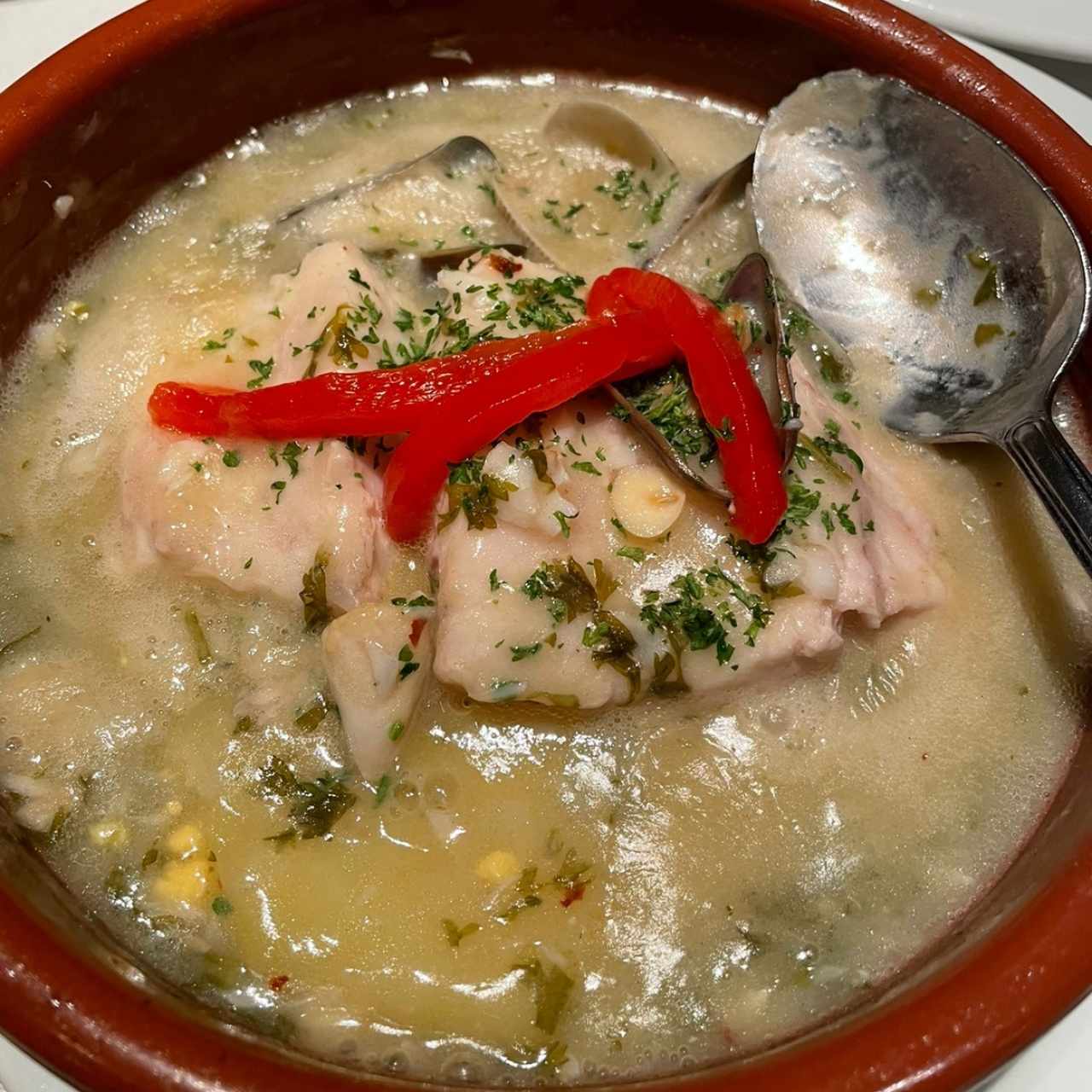 Corvina a la vasca o Corvina al Limón