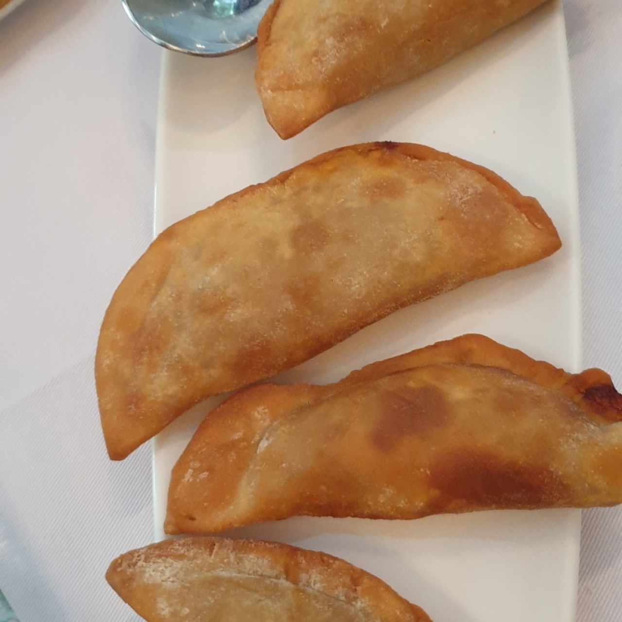 empanada de cordero