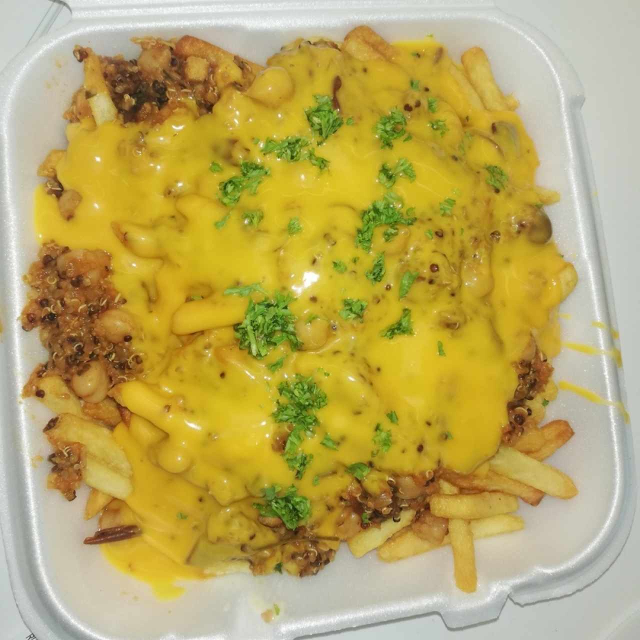 chili fries 