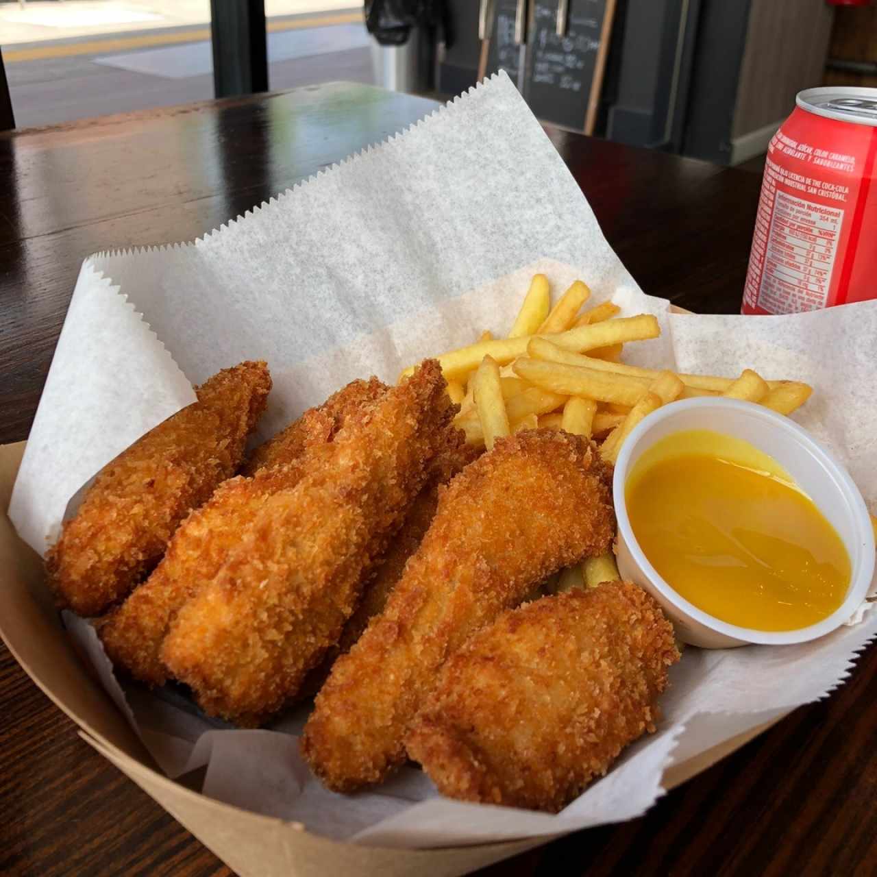 Menu lunch-chicken fingers 