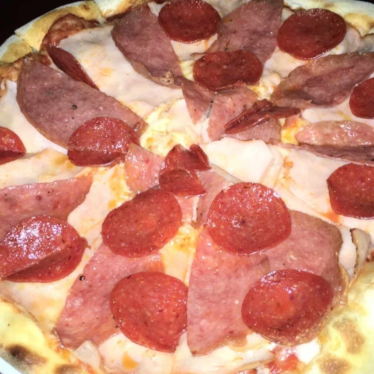 Pizza rana dorada