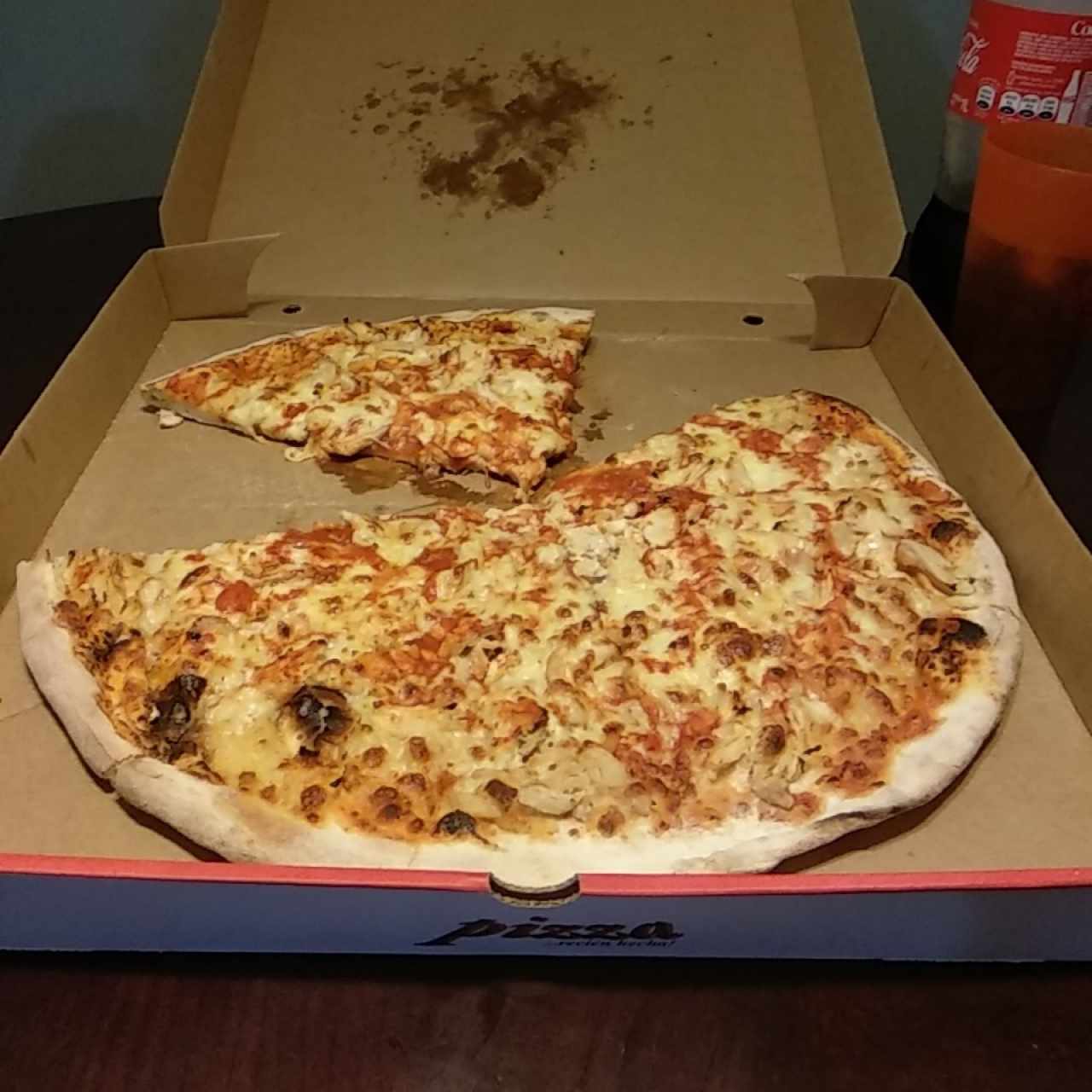 Pizza de Pollo con Extra Queso 