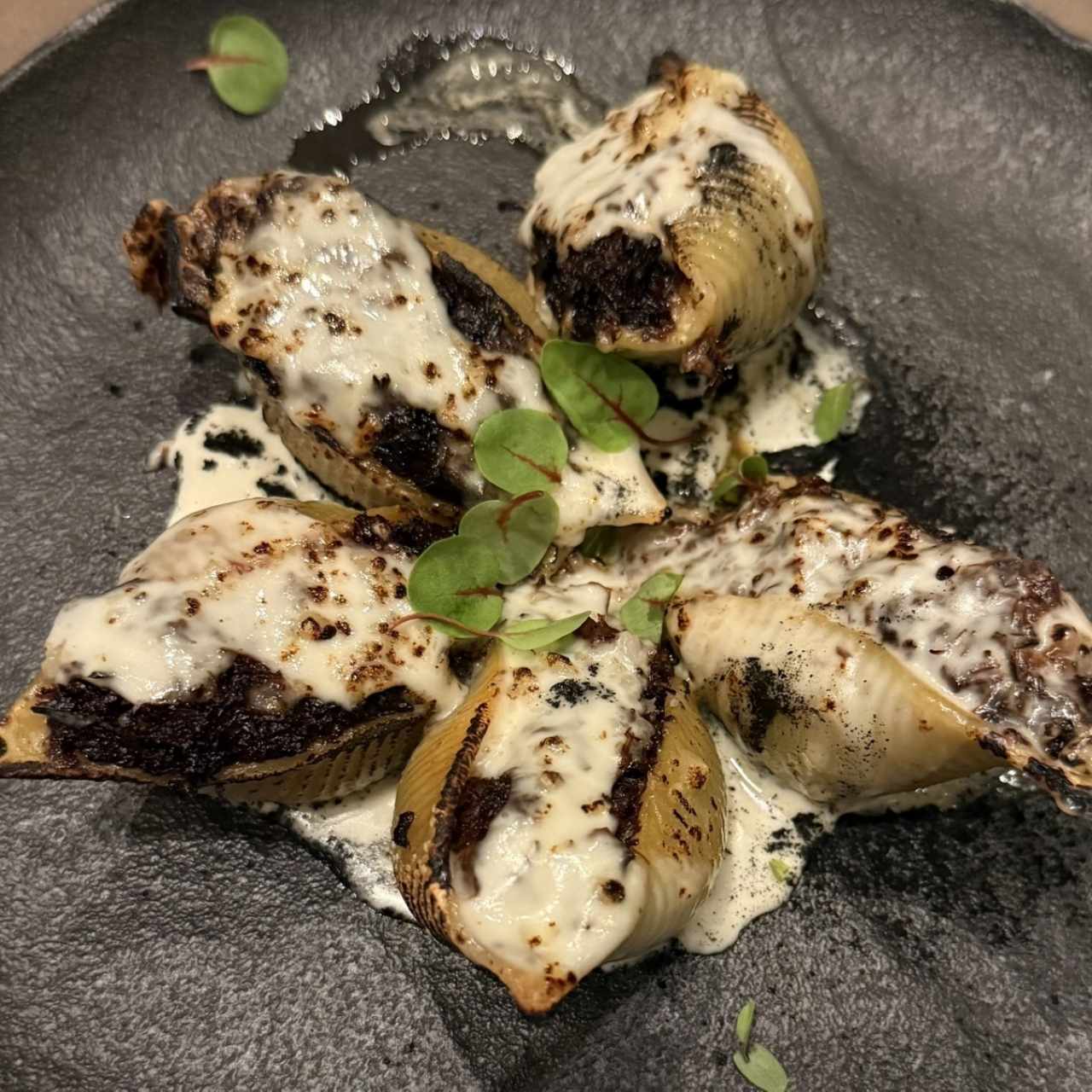 Conchiglioni de Shortrib