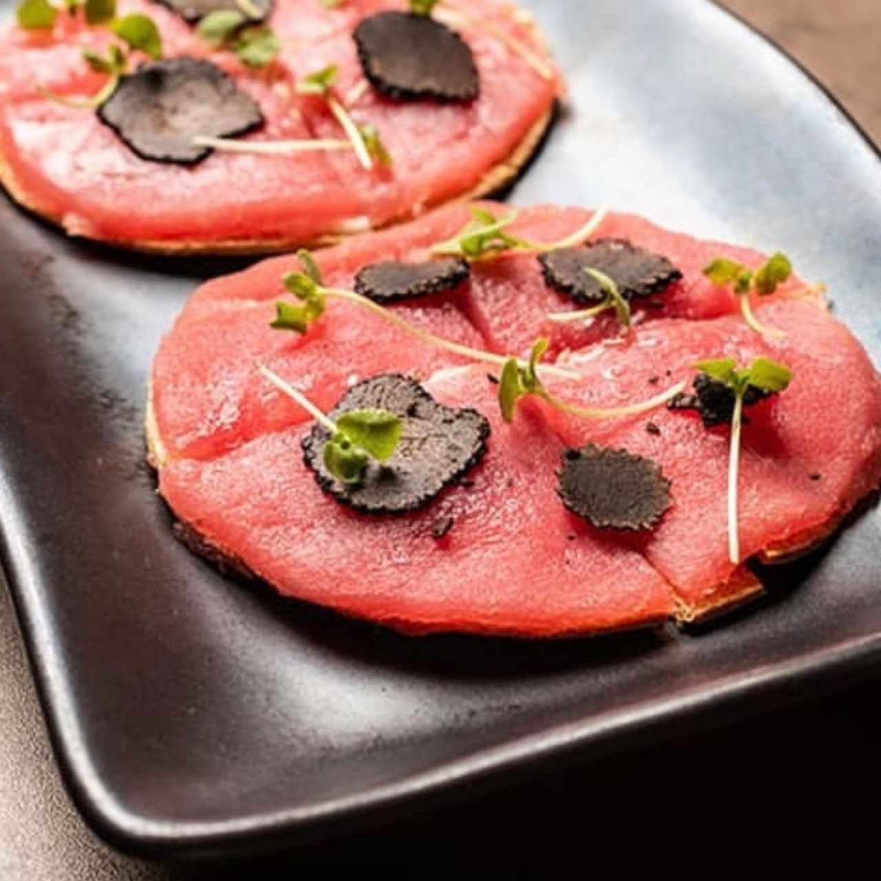 Para picar - Tuna pizza