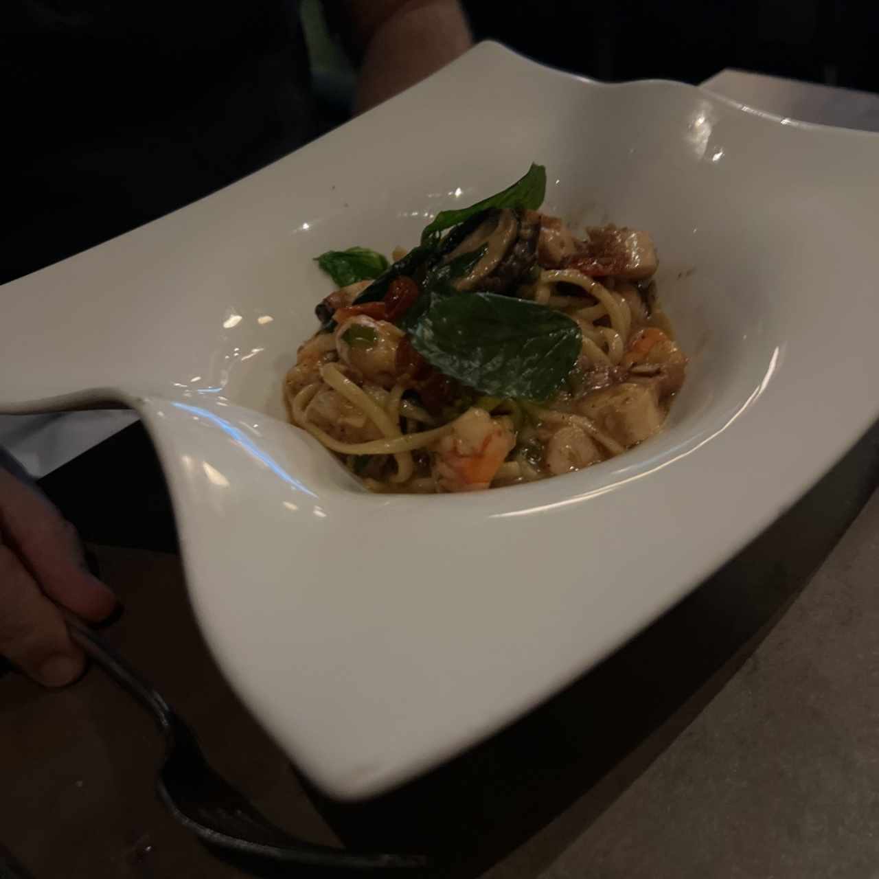 Linguini Aglio e Olio Frutto di Mare