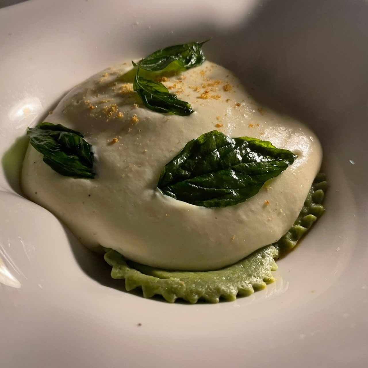 Ravioloni relleno de Burrata y Tomates Secos