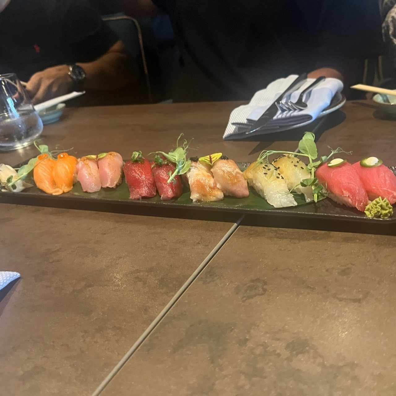 Nigiri de Salmón Curado