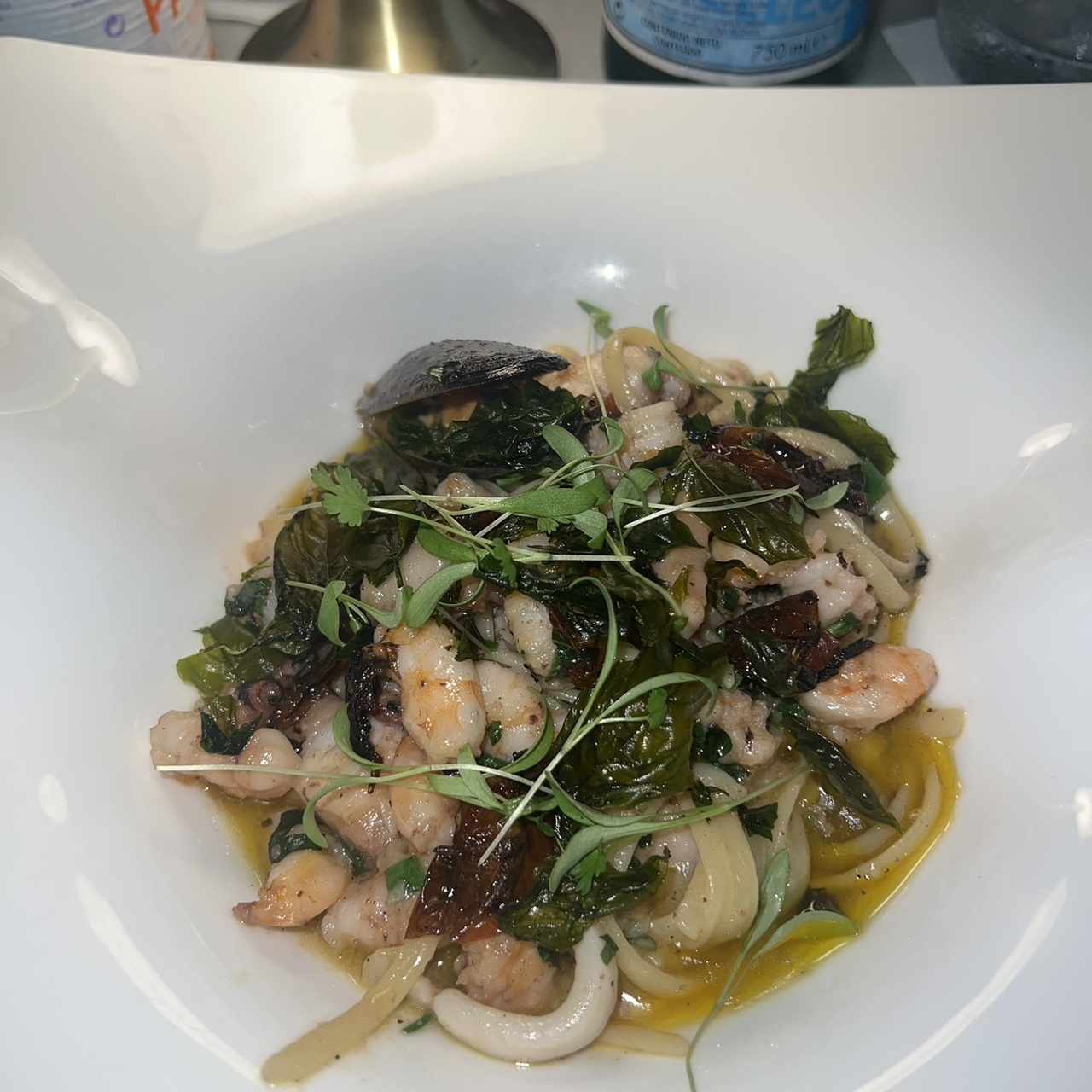 Linguini Aglio e Olio Frutto di Mare