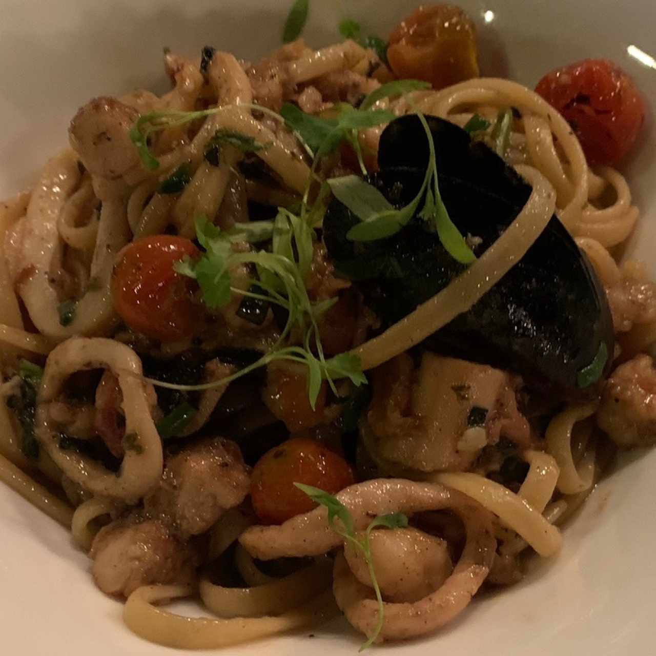 Linguini aglio e olio frutto di mare