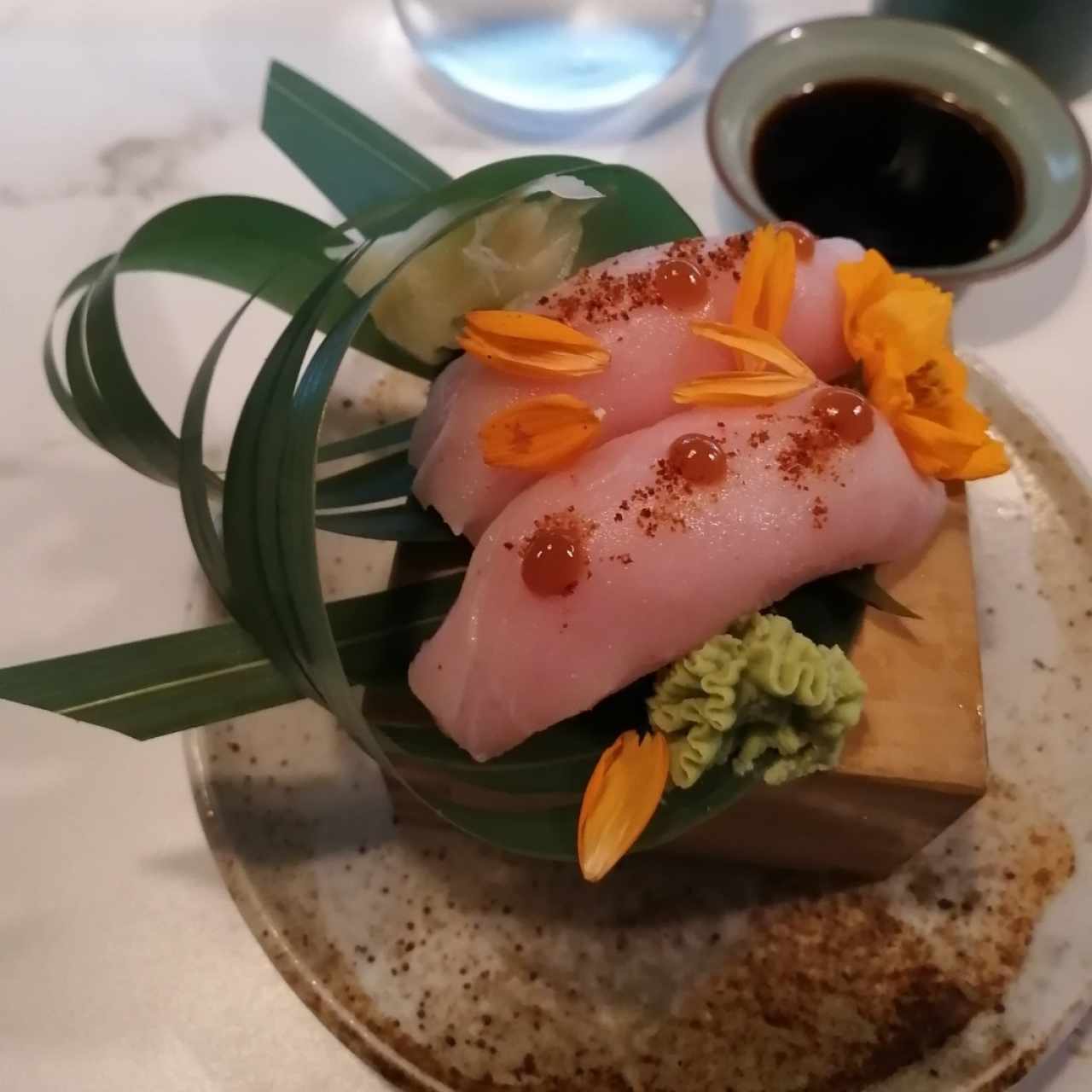 🍣