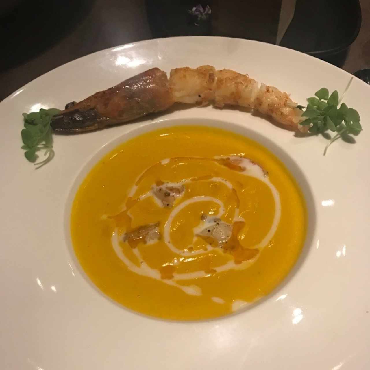 Bisqué de langostino y zanahoria 