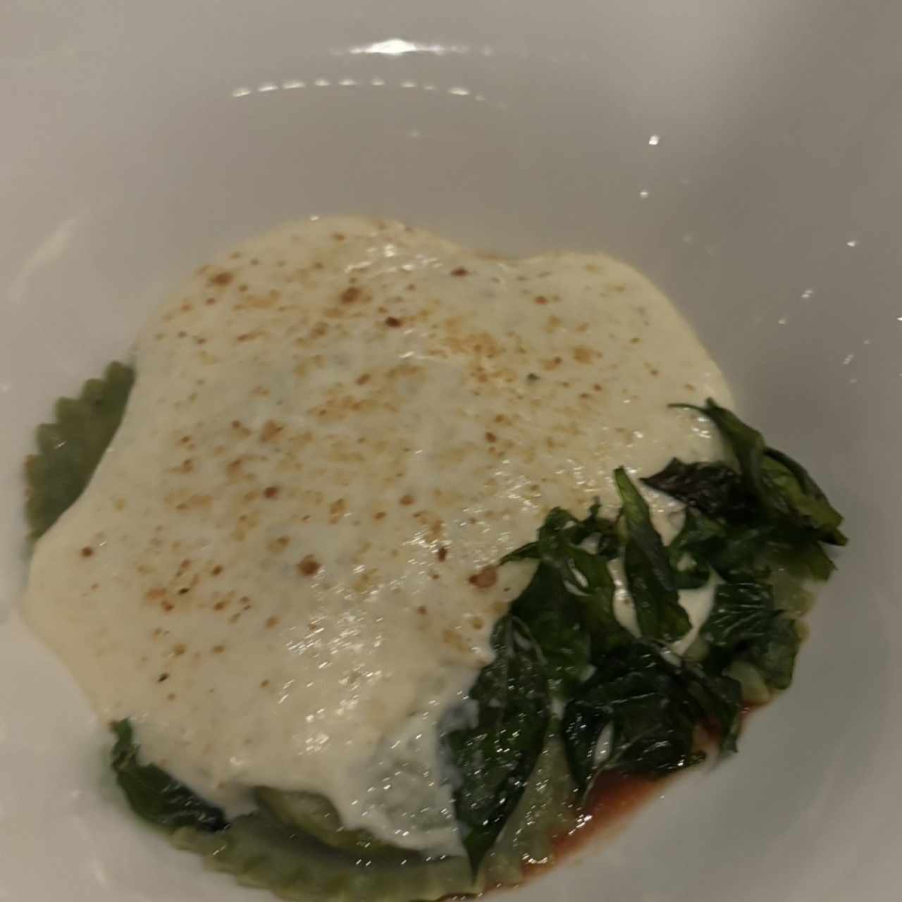 Ravioloni relleno de Burrata y Tomates Secos