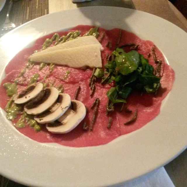 Carpaccio de lomito angus