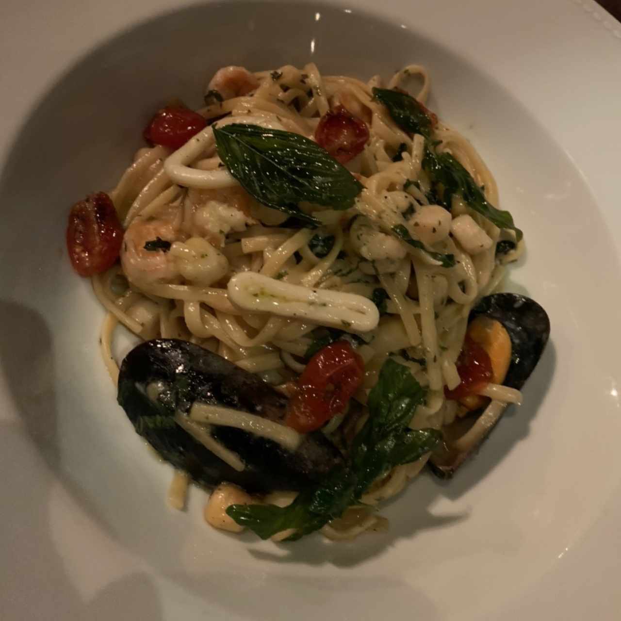 Linguini aglio e olio frutto di mare