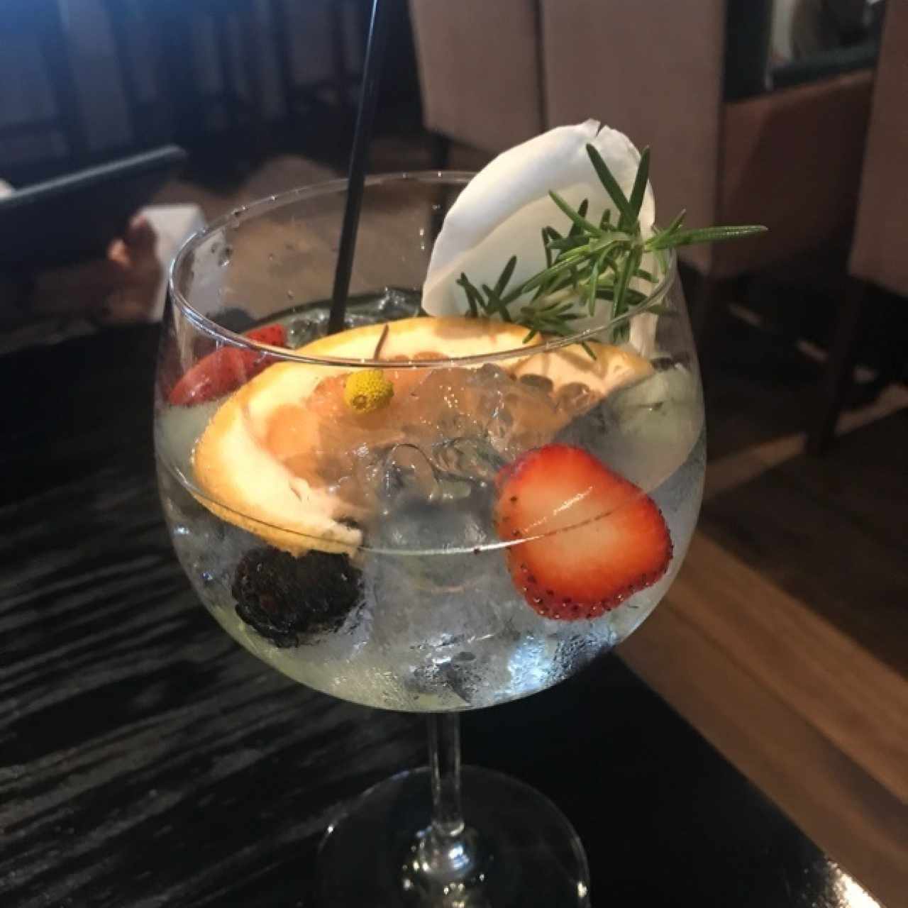 gin and tonic