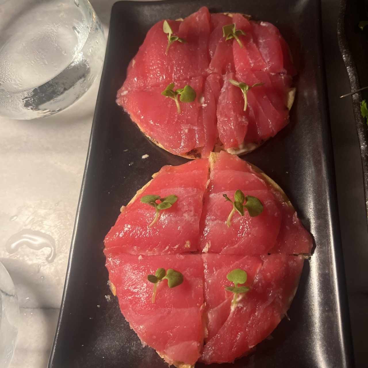 Crudos - Tuna Pizza