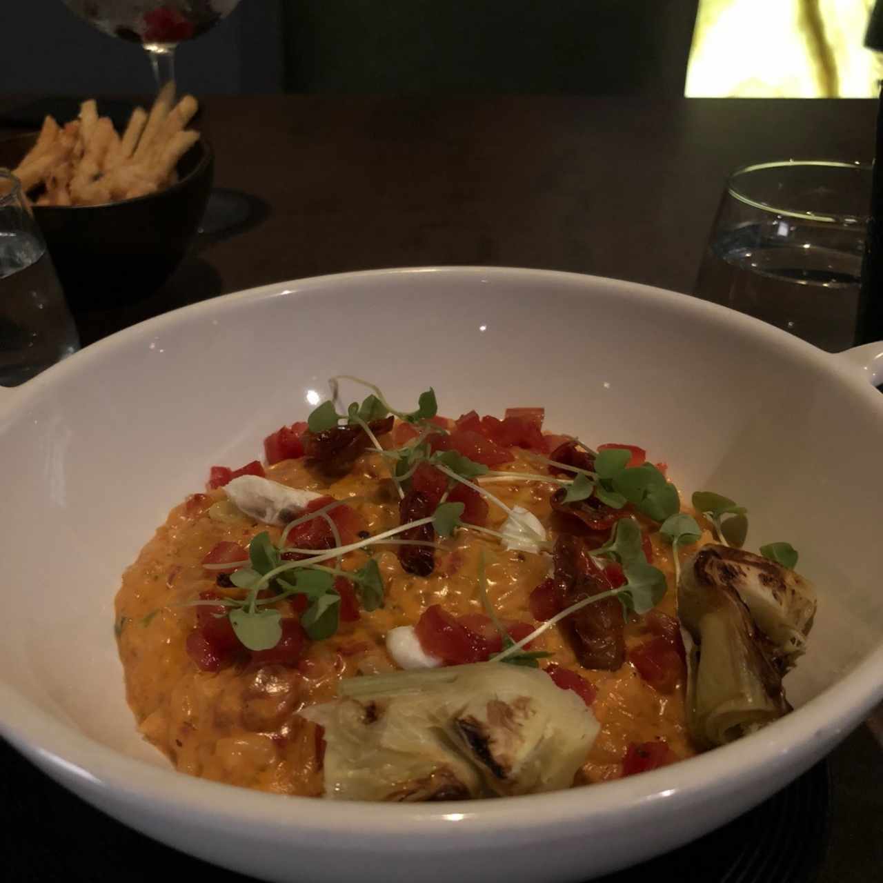 Risotto de tomates y queso de cabra