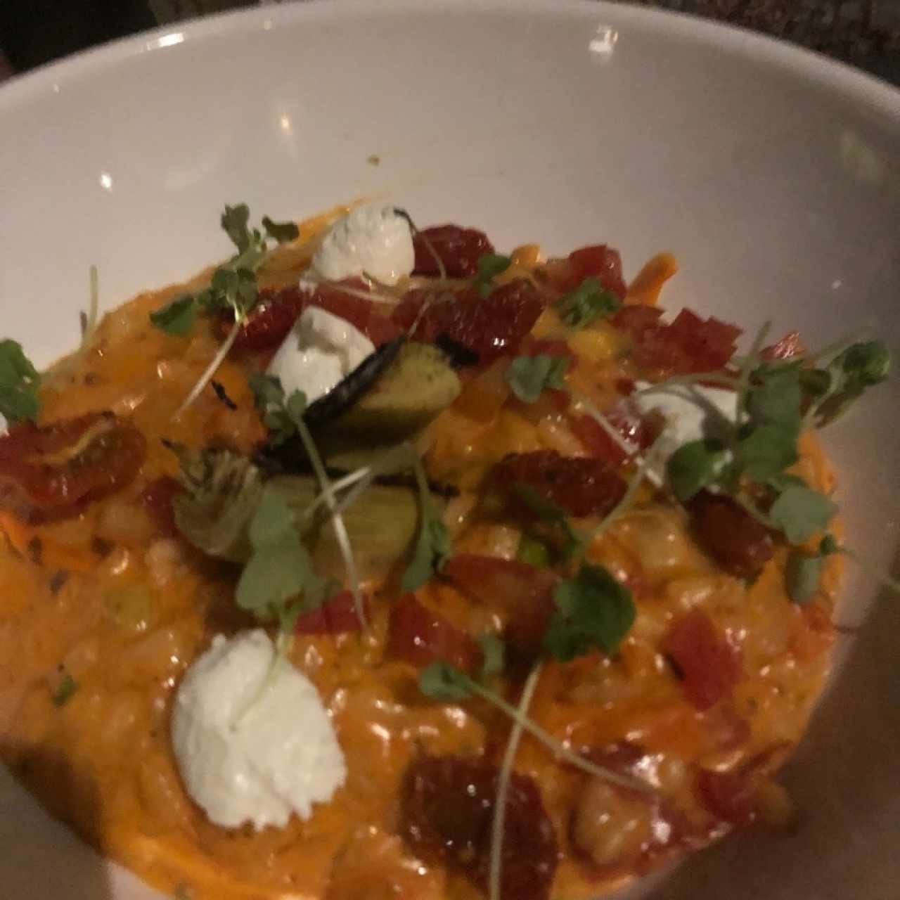 Risotto de tomates y queso de cabra