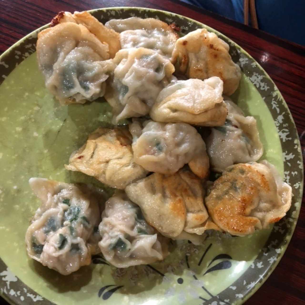 gyozas fritas de puerco y puerro