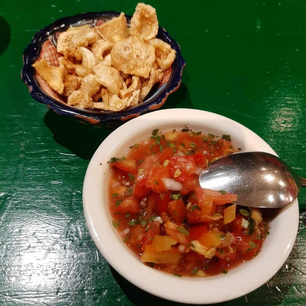 Chicharrón y Pico de Gallo