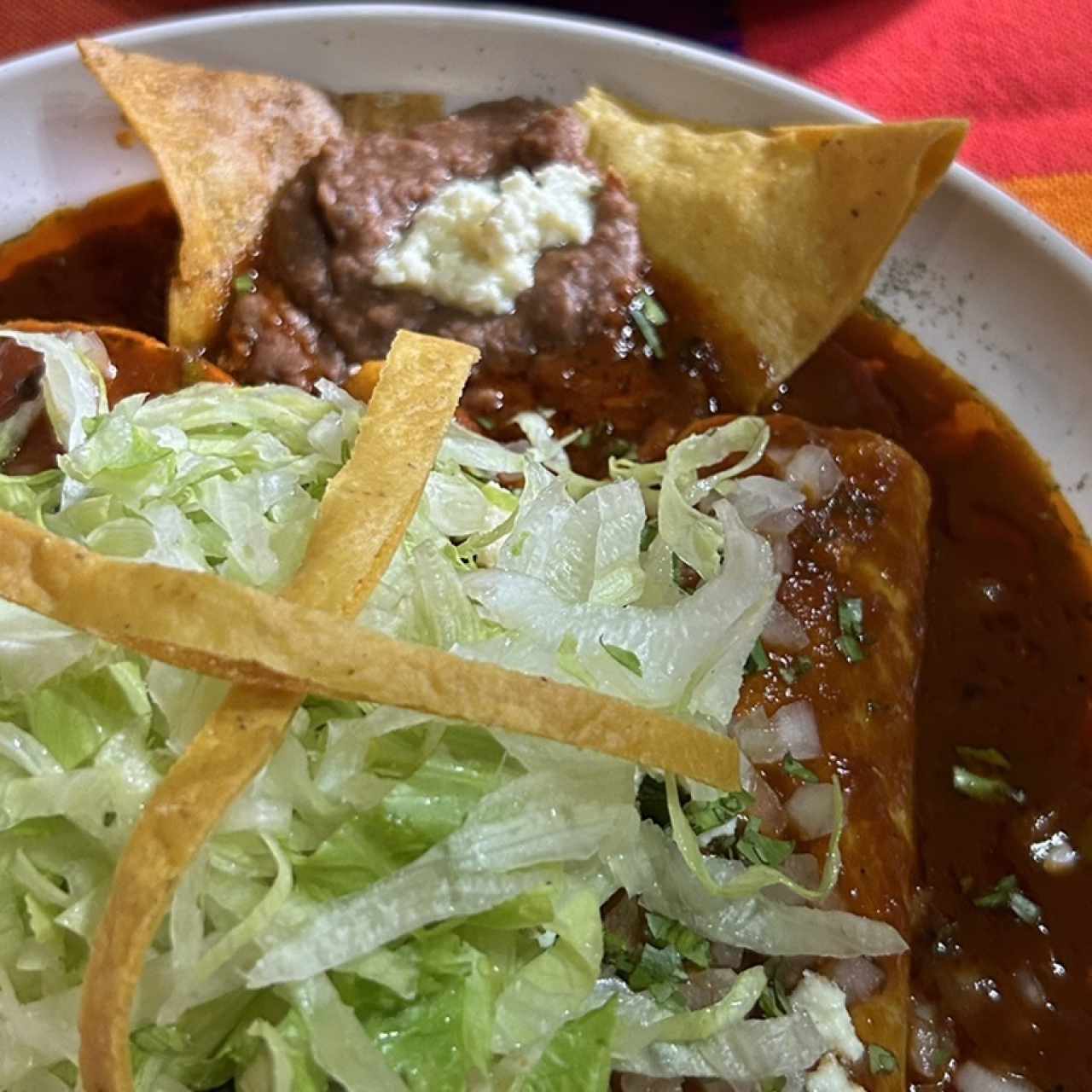 Enchiladas en Salsa Roja