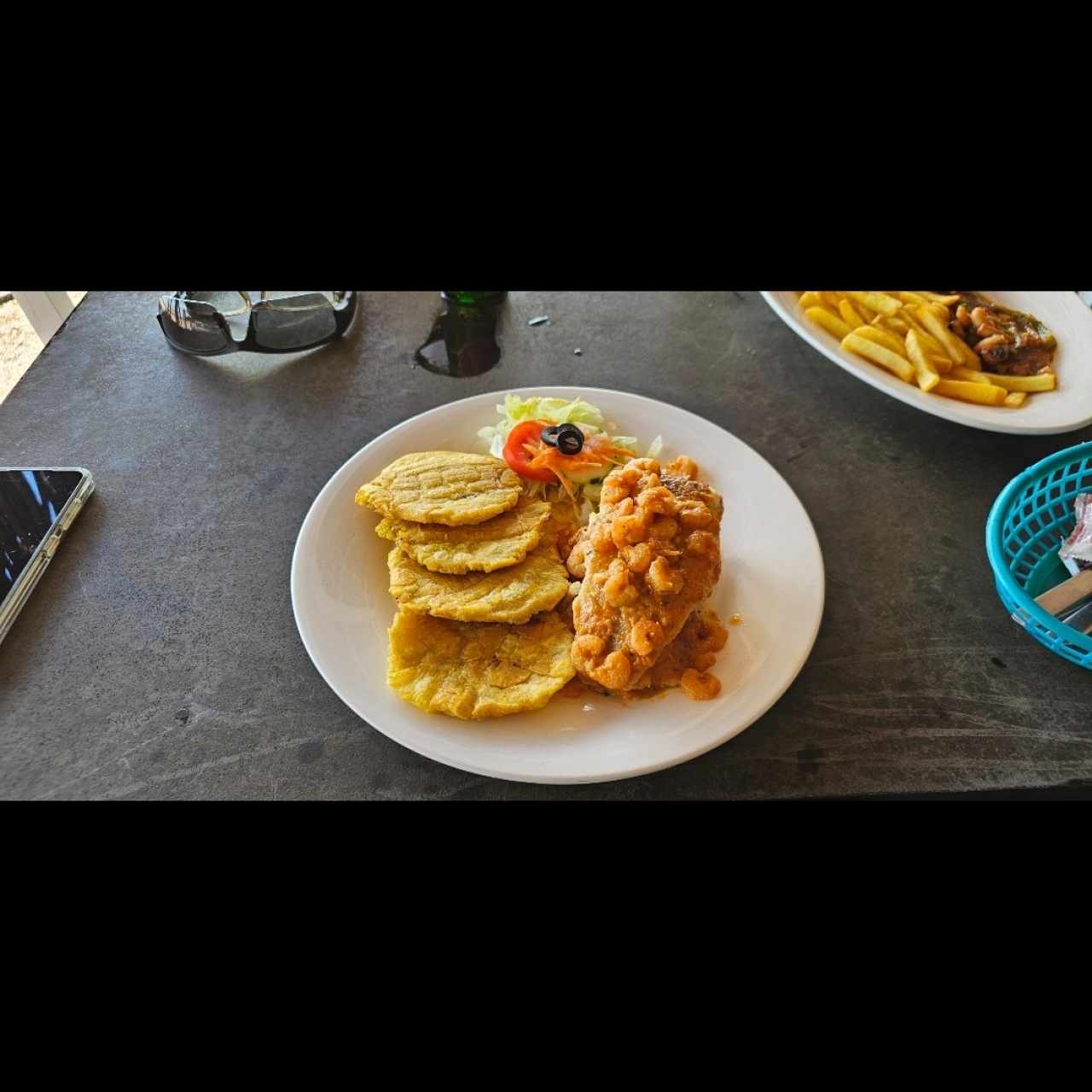 FILETE DE PESCADO A LO MACHO (UN TOQUE DE PICANTE)