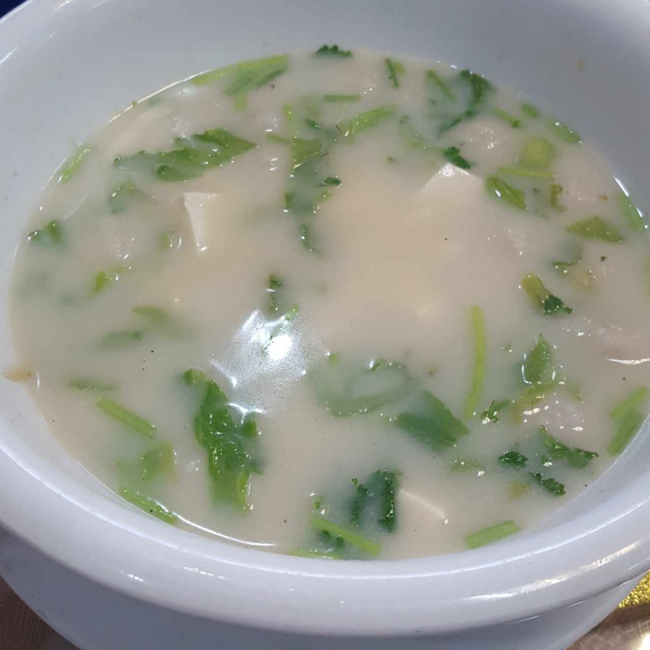 sopa de bolita de pescado