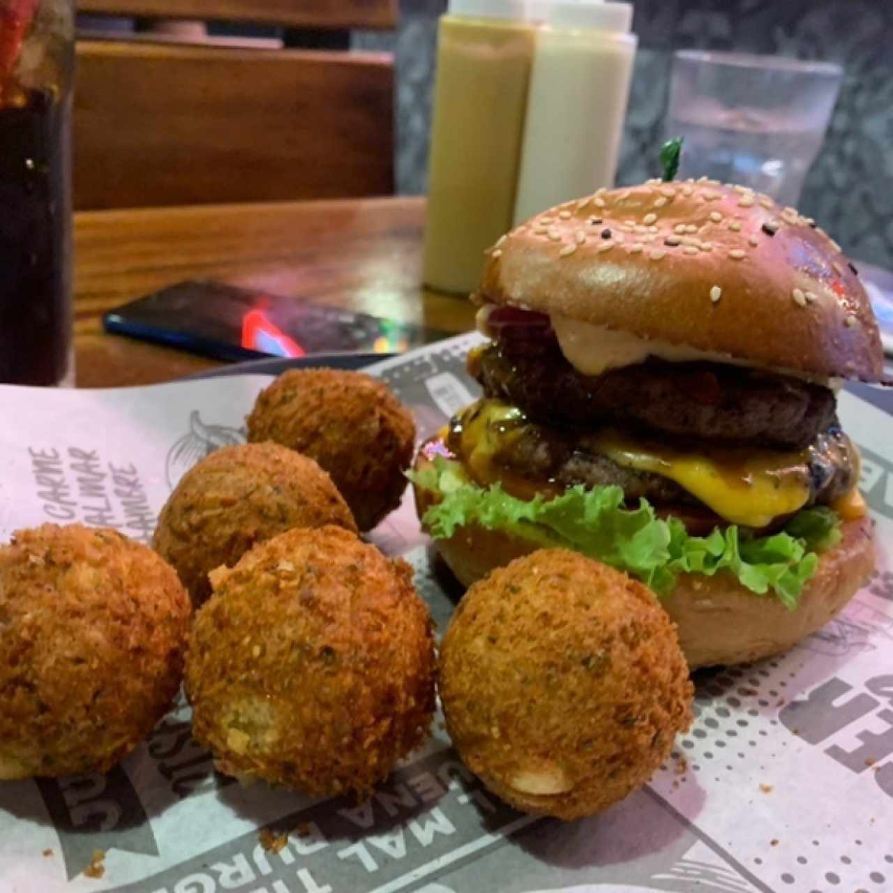 Burgers Clásicas - Retro Burger Clásica