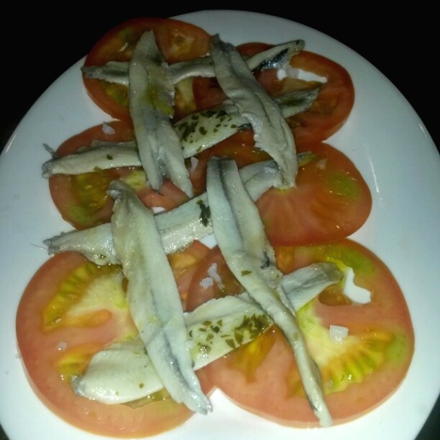 Boquerones al vinagreta ( mini racion) a 10 $ 