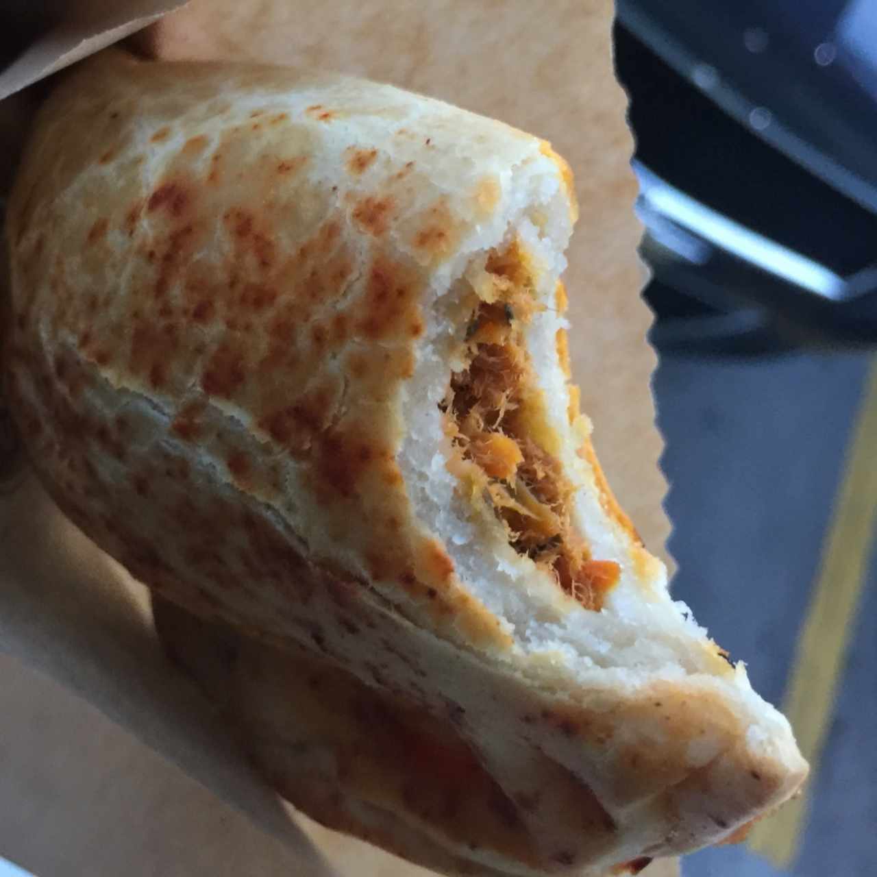 EMPANADA DE ATUN