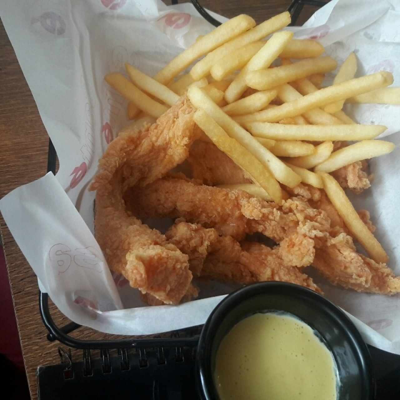 Chicken fingers de niños