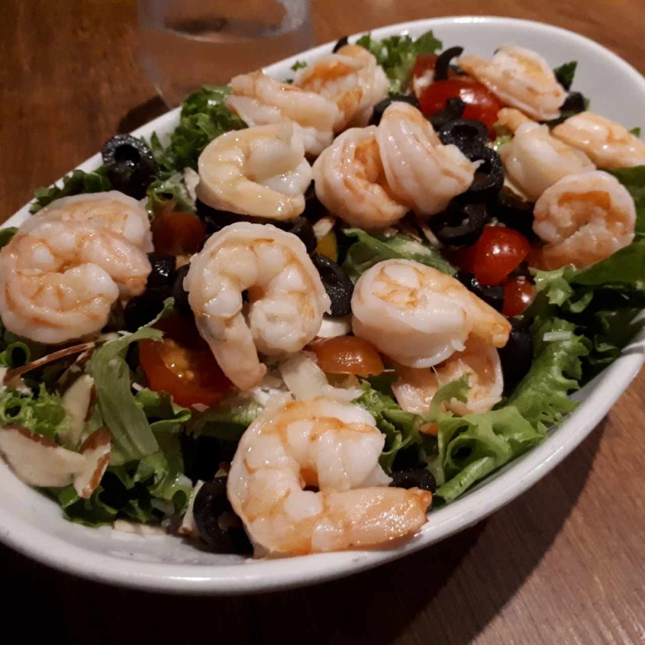 ensalada de camarones