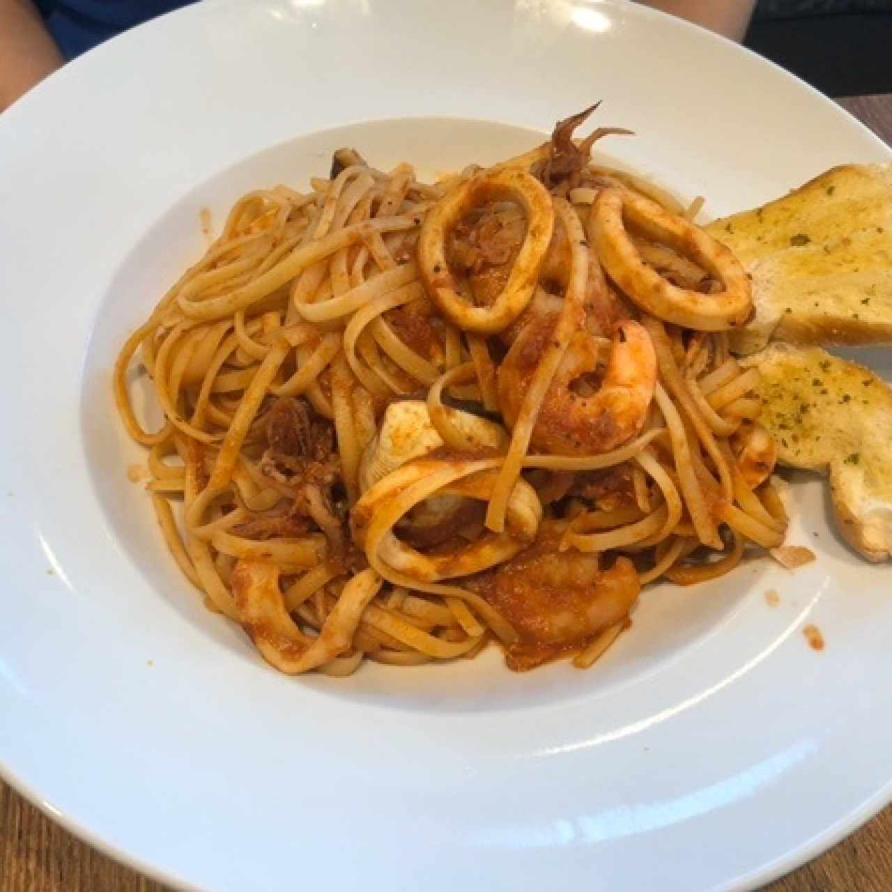 linguini frutti di mare