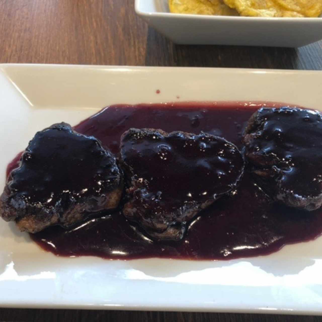 Filete en reducción de vino tinto