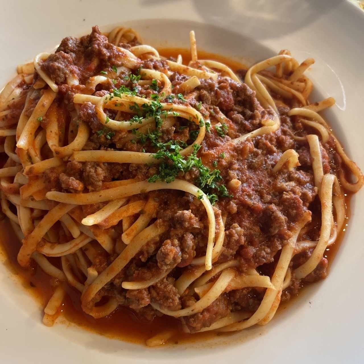 Linguini Bologñesa