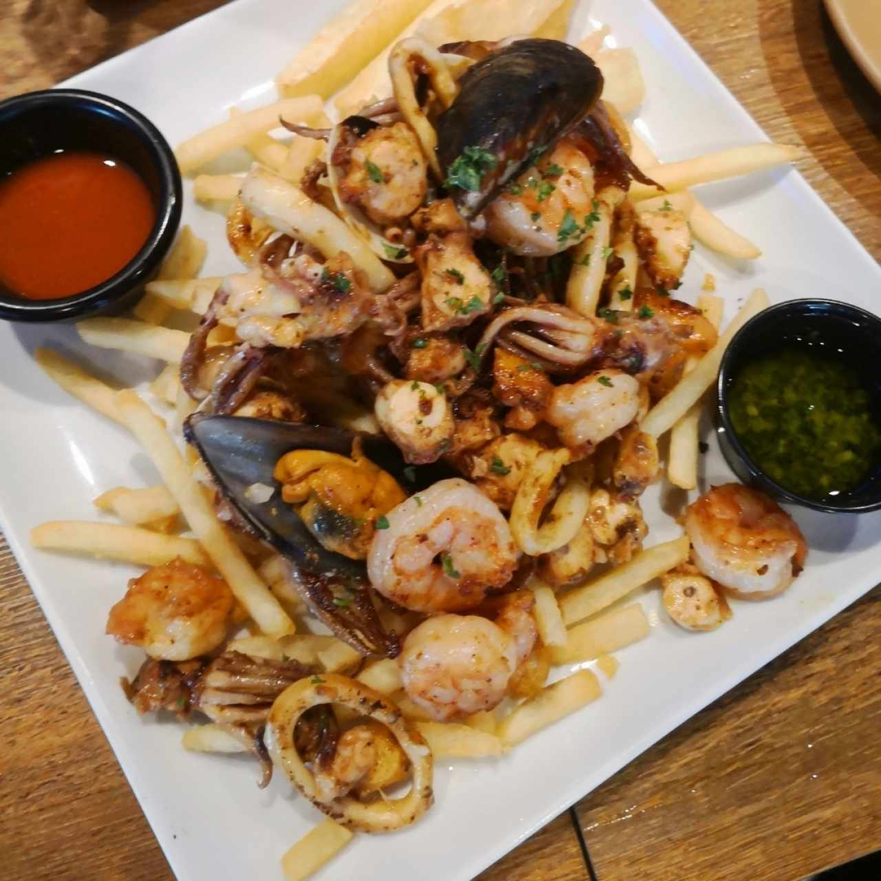 picada de mariscos 