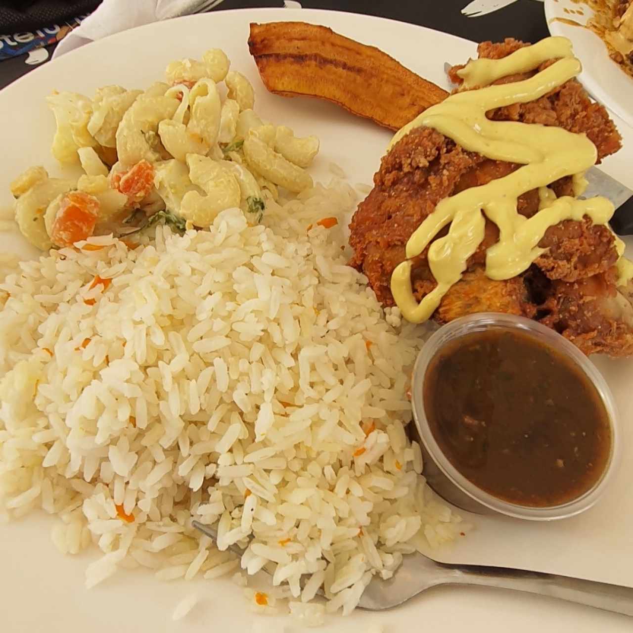 menú Lunch, pollo apanado