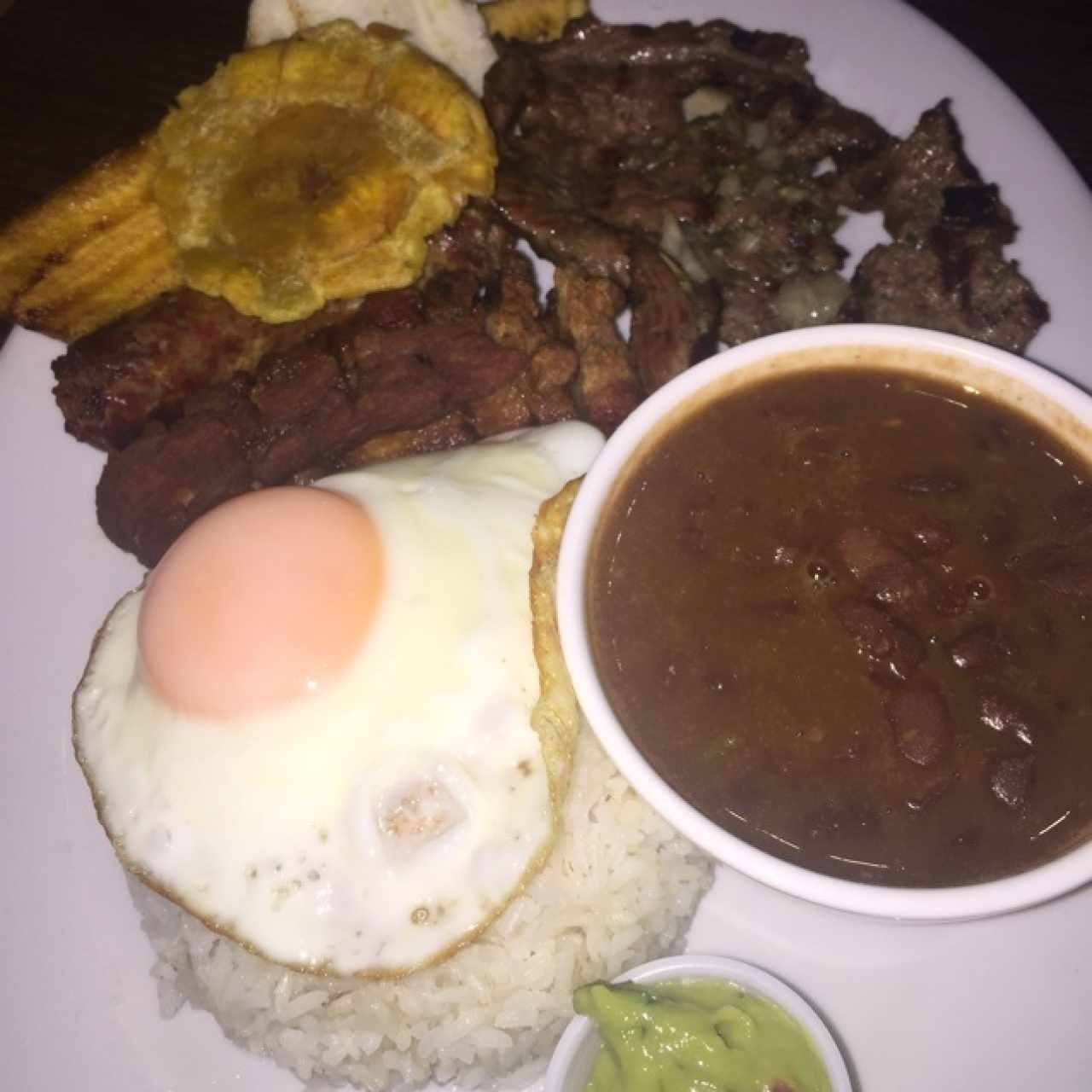 Bandeja Paisa