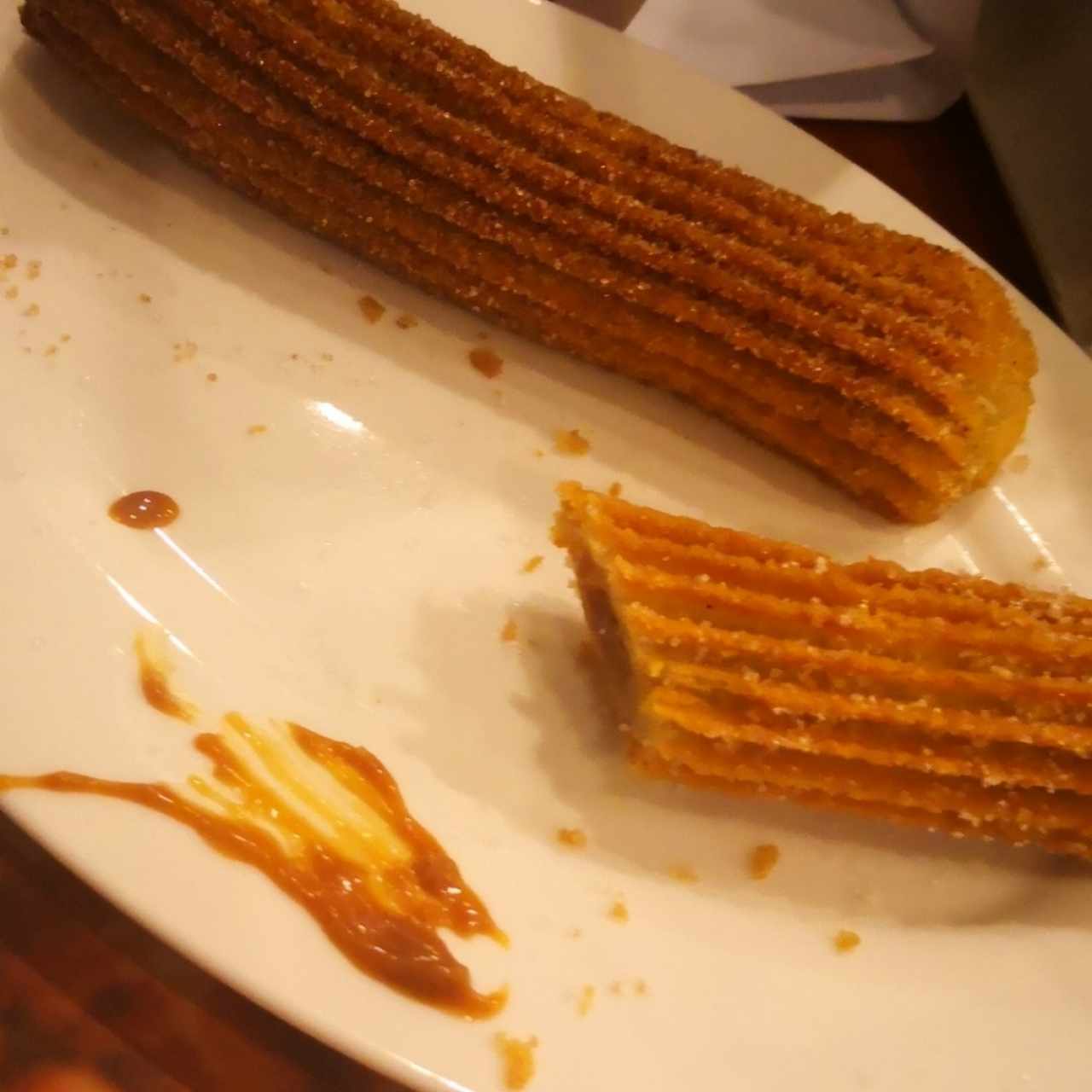 Churros rellenos de arequipe