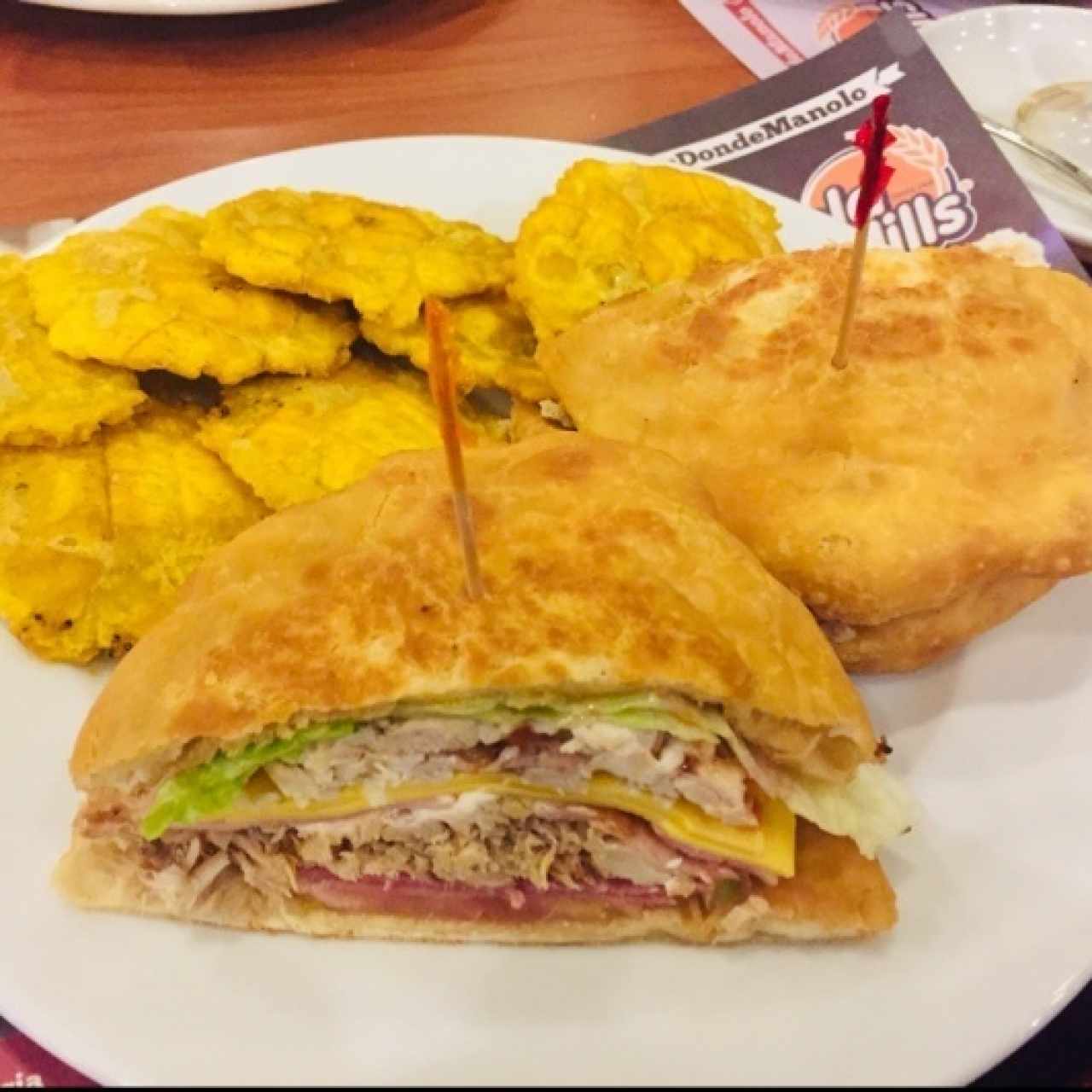 Sandwich Cubano hecho en hojaldre. 😋