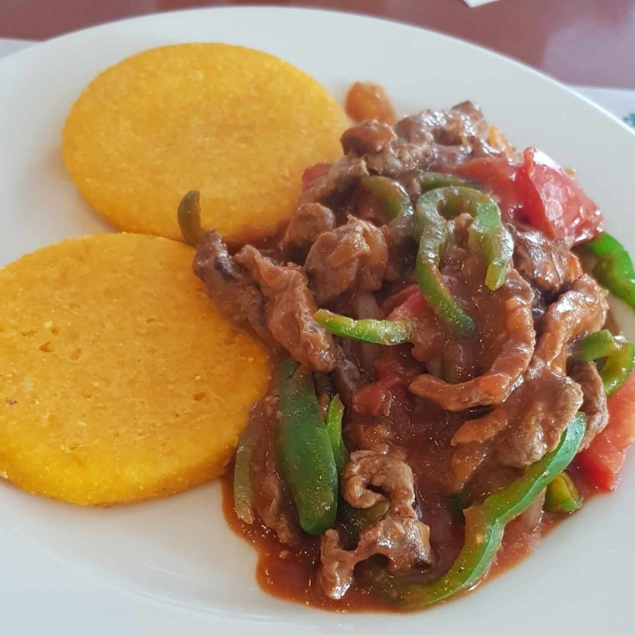 tortilla con bistec picado