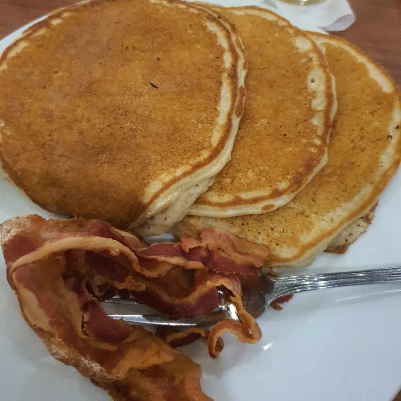 Pancakes con Jamón o Tocino