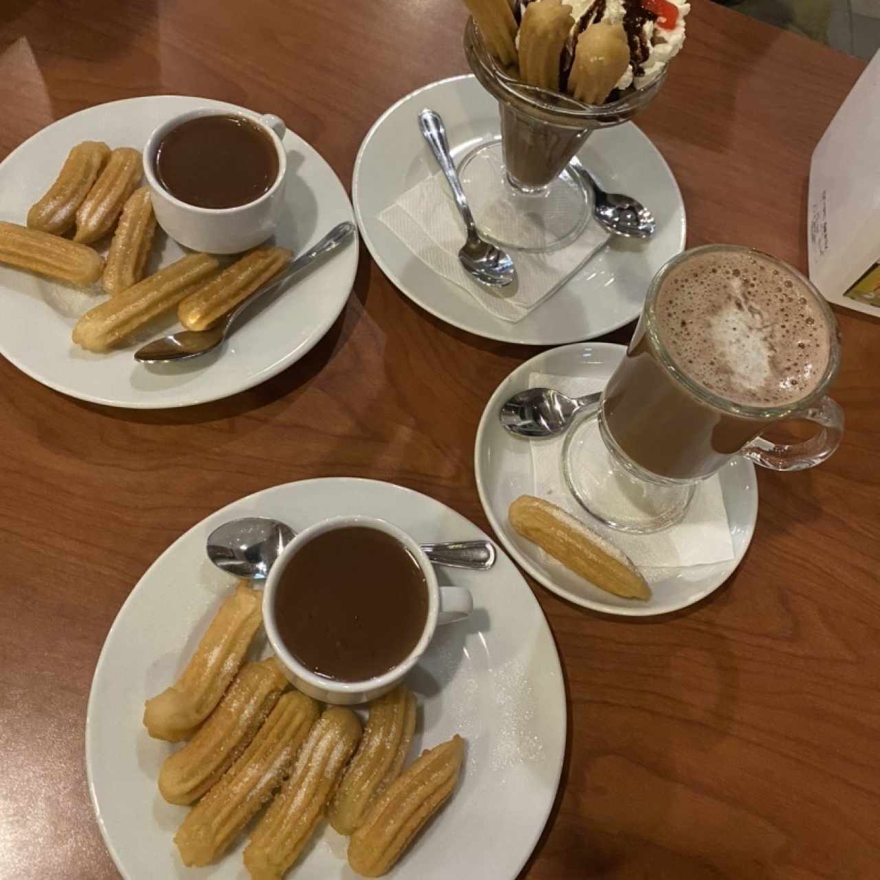 Churros con chocolate 