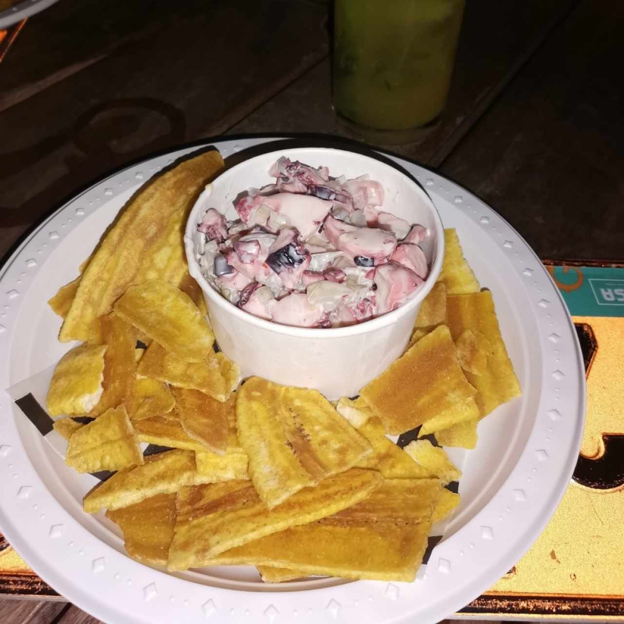 Ceviche de pulpo con inglesa coco