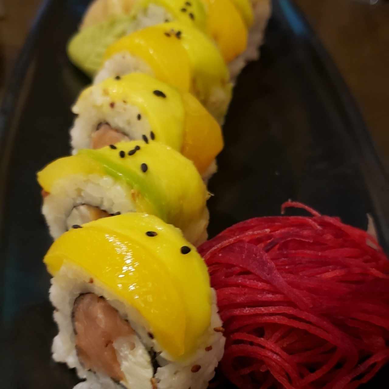 Sushi De Atún, Aguacate Y Plátano Maduro